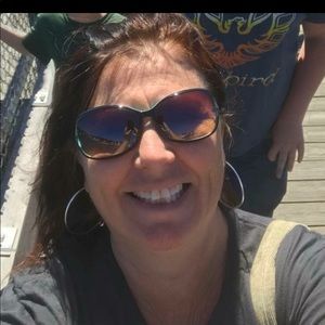 Meet your Posher, Kitt